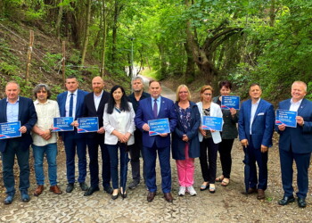 08.07.2022. Sandomierz. Konferencja dotycząca wąwozów lessowych / Fot. biuro posła Marka Kwitka