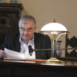 09.07.2022. Sandomierz. Koncert w ramach Festiwalu Muzyki klasycznej Ucho Igielne. Na zdjęciu: pisarz Antoni Libera / Fot. Anna Głąb - Radio Kielce