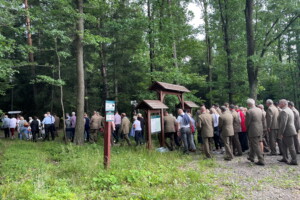 13.07.2022 Michniów. Leśna Droga Krzyżowa / Fot. Paulina Michta - Radio Kielce