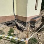 28.07.2022. Morawica. Przebudowa dawnej oficyny dworskiej / Fot. Wiktor Taszłow - Radio Kielce