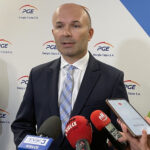 19.07.2022. Kielce. Podpisanie umowy na budowę nowoczesnego bloku gazowego. Na zdjęciu Maciej Jankiewicz - wiceprezes PGE Energia Ciepła / Fot. Michał Kita – Radio Kielce