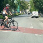 14.07.2022. Kielce. Oznakowanie poziome ulic. Na zdjęciu: ulica Solna / Fot. Wiktor Taszłow – Radio Kielce