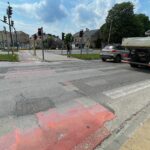 14.07.2022. Kielce. Oznakowanie poziome ulic. Na zdjęciu: Aleja Dziewięciu Wieków Kielc Wieków / Fot. Wiktor Taszłow – Radio Kielce