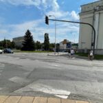 14.07.2022. Kielce. Oznakowanie poziome ulic. Na zdjęciu: Aleja Dziewięciu Wieków Kielc Wieków / Fot. Wiktor Taszłow – Radio Kielce