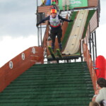 09.07.2022. Ruczynów. Zawody skoków narciarskich. Na zdjęciu: trener kadry B w skokach narciarskich, Maciej Maciusiak / Fot. Marta Gajda-Kruk - Radio Kielce