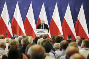 03.07.2022. Ostrowiec Świętokrzyski. Wizyta Jarosława Kaczyńskiego. Na zdjęciu: Jarosław Kaczyński - prezes PiS / Fot. Jarosław Kubalski - Radio Kielce