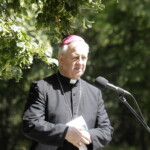 Na zdjęciu: Biskup Jan Piotrowski / Fot. Jarosław Kubalski - Radio Kielce