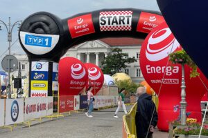 30.07.2022. Kielce. Rynek. Ostatnie przygotowania przed startem 79. Tour de Pologne / Fot. Wiktor Taszłow - Radio Kielce