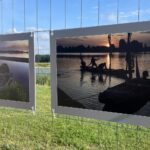 13.08.2022. Sandomierz. Wystawa „Drewno na wodzie” / Fot. Grażyna Szlęzak - Radio Kielce