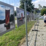 13.08.2022. Sandomierz. Wystawa „Drewno na wodzie” / Fot. Grażyna Szlęzak - Radio Kielce