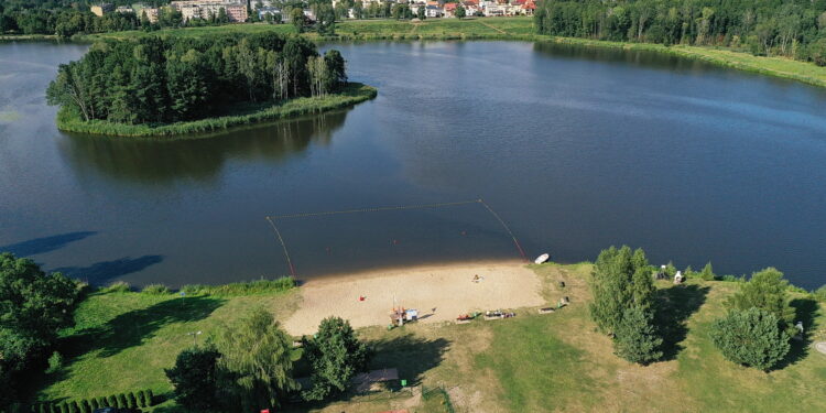 10.08.2022 Suchedniów. Zalew / Fot. Jarosław Kubalski - Radio Kielce