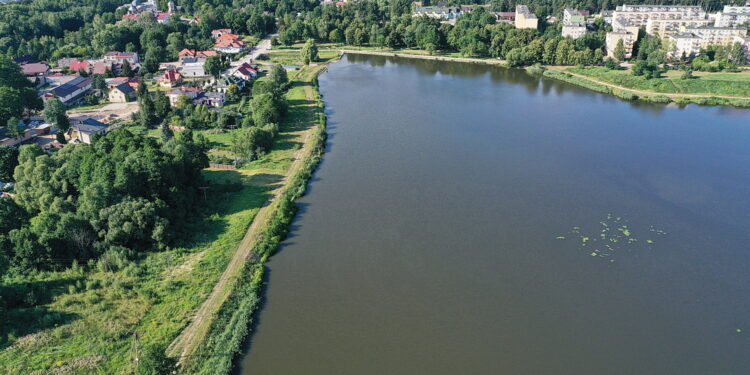 10.08.2022 Suchedniów. Zalew / Fot. Jarosław Kubalski - Radio Kielce