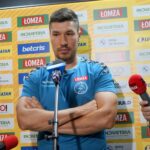 01.08.2022. Kielce. Konferencja prasowa Łomży Industrii Kielce. Na zdjęciu: Alex Dujszebajew / Fot. Piotr Kwaśniewski - Radio Kielce