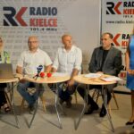 31.08.2022. Radio Kielce. Śniadanie prasowe. Na zdjęciu (od lewej): dr Paulina Prędotka - dyrektor Centrum Edukacji Medialnej, Rafał Szymczyk - Radio Kielce, Marek Wtorek - Radio Kielce, Janusz Knap - prezes Radia Kielce i Renata Morąg - sekretarz Radia Kielce / Fot. Piotr Kwaśniewski - Radio Kielce
