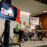 31.08.2022. Radio Kielce. Śniadanie prasowe. Na zdjęciu (od lewej): dr Paulina Prędotka - dyrektor Centrum Edukacji Medialnej, Rafał Szymczyk - Radio Kielce, Marek Wtorek - Radio Kielce, Janusz Knap - prezes Radia Kielce i Renata Morąg - sekretarz Radia Kielce / Fot. Piotr Kwaśniewski - Radio Kielce