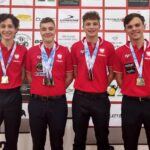 Na zdjęciu: reprezentacja Polski juniorów starszych podczas Mistrzostw Europy Juniorów w Bilard, pierwszy z lewej: Jeremi Nowak - Nosan TVsports Kielce / Fot. PZBil