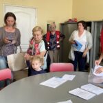 08.08.2022. Kielce. Przekazanie bonów podarunkowych PCK dla Ukraińców / Fot. Veronika Adamenko - Radio Kielce