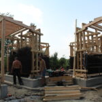 24.08.2022. Kazimierza Wielka. Prace przy budowie tężni solankowej / Fot. Marta Gajda-Kruk - Radio Kielce