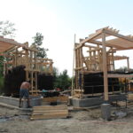 24.08.2022. Kazimierza Wielka. Prace przy budowie tężni solankowej / Fot. Marta Gajda-Kruk - Radio Kielce