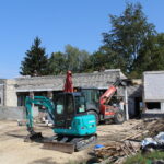 25.08.2022. Pińczów. Prace przy modernizacji dworca autobusowego / Fot. Marta Gajda-Kruk - Radio Kielce