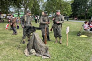 01.08.2022. Staszów. Obchody 78. rocznicy wybuchu Powstania Warszawskiego / Fot. Grażyna Szlęzak - Radio Kielce