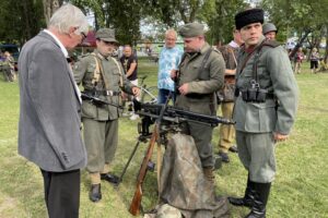 01.08.2022. Staszów. Obchody 78. rocznicy wybuchu Powstania Warszawskiego / Fot. Grażyna Szlęzak - Radio Kielce