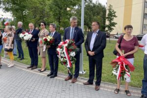 01.08.2022. Staszów. Obchody 78. rocznicy wybuchu Powstania Warszawskiego / Fot. Grażyna Szlęzak - Radio Kielce