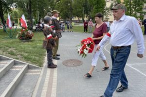 01.08.2022. Staszów. Obchody 78. rocznicy wybuchu Powstania Warszawskiego / Fot. Grażyna Szlęzak - Radio Kielce