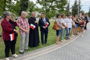 01.08.2022. Staszów. Obchody 78. rocznicy wybuchu Powstania Warszawskiego / Fot. Grażyna Szlęzak - Radio Kielce