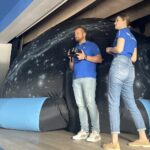 08.08.2022. Staszów. Mobilne planetarium Centrum Nauki Kopernik w Warszawie / Fot. Grażyna Szlęzak - Radio Kielce