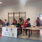 16.08.2022. Sandomierz. Caritas Diecezji Sandomierskiej. Wyprawki „Tornister pełen uśmiechów”. W akcję włączył się biskup sandomierski Krzysztof Nitkiewicz / Fot. Grażyna Szlęzak – Radio Kielce