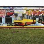 23.08.2022. Kielce. Mural przedstawiające historię Miejskiego Przedsiębiorstwa Komunikacji w Kielcach / Fot. Jarosław Kubalski - Radio Kielce