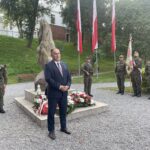 31.08.2022. Sandomierz. 42. rocznica podpisania porozumień sierpniowych. Na zdjęciu poseł Marek Kwitek. / Fot. Grażyna Szlęzak - Radio Kielce.