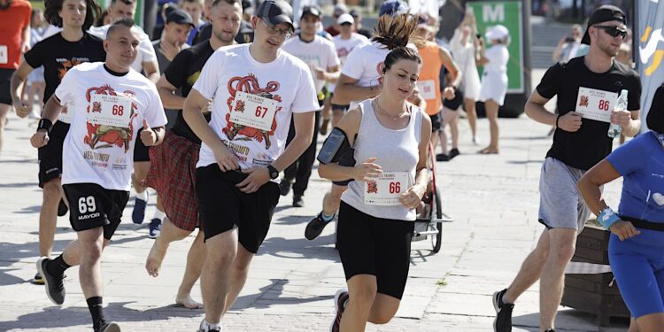 27.08.2022. Kielce. „Bieg Triumfu nad Bolszewizmem”. / Fot. Jarosław Kubalski - Radio Kielce.