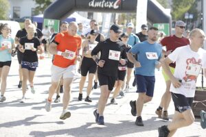 27.08.2022. Kielce. „Bieg Triumfu nad Bolszewizmem”. / Fot. Jarosław Kubalski - Radio Kielce.