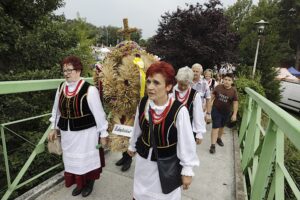 28.08.2022. Morawica. Dożynki gminne. / Fot. Jarosław Kubalski - Radio Kielce.