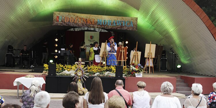 28.08.2022. Morawica. Dożynki gminne. / Fot. Jarosław Kubalski - Radio Kielce.