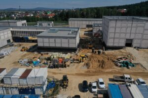 29.08.2022. Kielce. Budowa Świętokrzyskiego Kampusu Głównego Urzędu Miar. / Fot. Jarosław Kubalski - Radio Kielce.