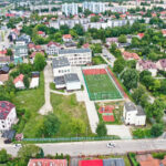 11.08.2022. Kielce SP nr 9. Miejsce, na którym ma powstać skocznia narciarska / Fot. Jarosław Kubalski - Radio Kielce