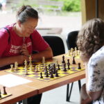 02.08.2022. Kielce. Park Miejski. Wakacyjna Szkoła Szachowa Radia Kielce / Fot. Wiktor Taszłow - Radio Kielce