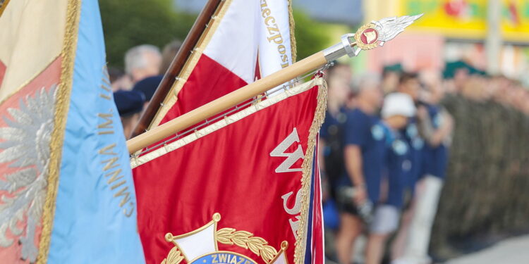 08.08.2022. Wodzisław. Marsz Szlakiem I Kompanii Kadrowej / Fot. Wiktor Taszłow - Radio Kielce