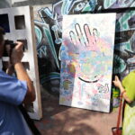 19.08.2022. Kielce. Przekazanie tryptyku wykonanego przez dzieci na licytację w ramach obchodów Dnia Niepodległości Ukrainy / Fot. Wiktor Taszłow - Radio Kielce