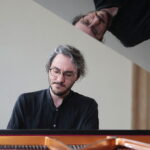 Oddany muzyce, wielki pasjonat, geniusz. Artysta z Włoch oczarował słuchaczy „Chopinowskich inspiracji” - Radio Kielce 19.08.2022. Kielce. „Chopinowskie inspiracje”, koncert. Gra Alexander Gadijev. / Fot. Wiktor Taszłow - Radio Kielce.