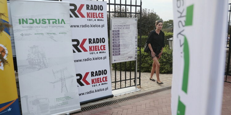 20.08.2022. Kielce. „Chopinowskie inspiracje”. Koncert Piotra Alexewicza. / Fot. Wiktor Taszłow - Radio Kielce