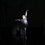 23.08.2022. Kielce. Teatr im. Stefana Żeromskiego. Spektakl taneczny „Wolne ciała”. / Fot. Wiktor Taszłow - Radio Kielce.