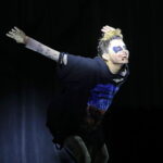 23.08.2022. Kielce. Teatr im. Stefana Żeromskiego. Spektakl taneczny „Wolne ciała”. / Fot. Wiktor Taszłow - Radio Kielce.