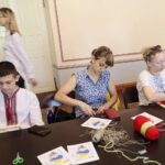 24.08.2022. Kielce. Dzień Niepodległości Ukrainy. Dom Środowisk Twórczych. Warsztaty haftowania / Fot. Wiktor Taszłow