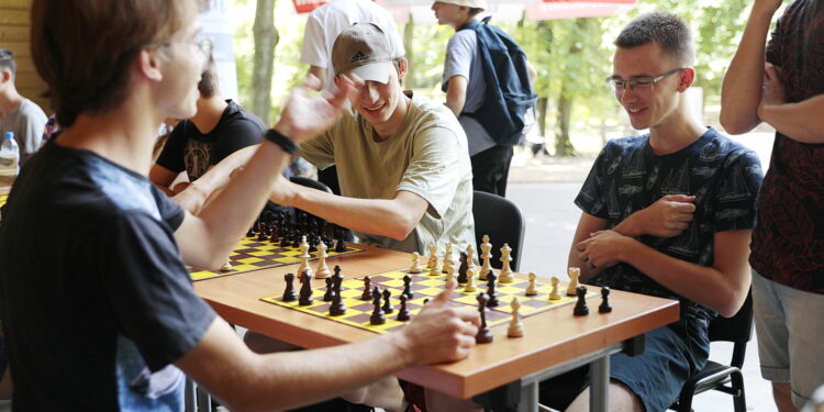 24.08.2022. Kielce. Wakacyjna Szkoła Szachowa Radia Kielce / Fot. Wiktor Taszłow - Radio Kielce