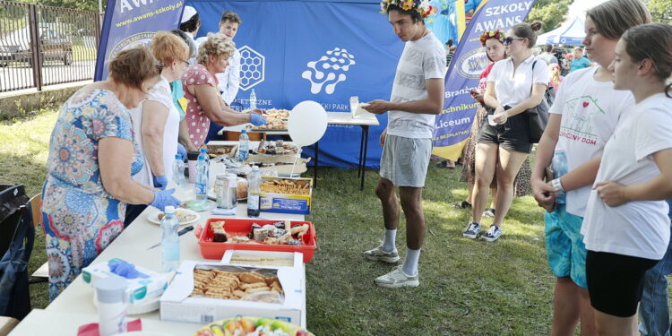 26.08.2022. Kielce, os. Herby. Piknik rodzinny. / Fot. Wiktor Taszłow - Radio Kielce.