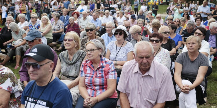30.08.2022. Tokarnia. Piknik integracyjny w ramach projektu „Świętokrzyskie dla Ukrainy” / Fot. Wiktor Taszłow - Radio Kielce